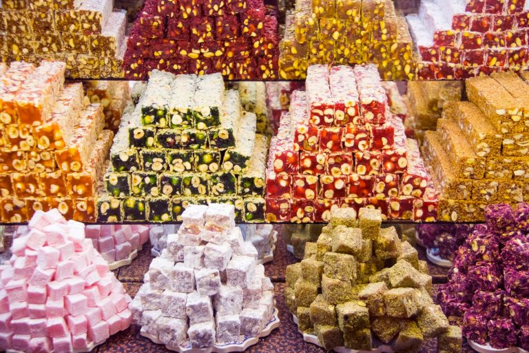 what-should-you-pay-attention-to-when-buying-turkish-delight-wholesale